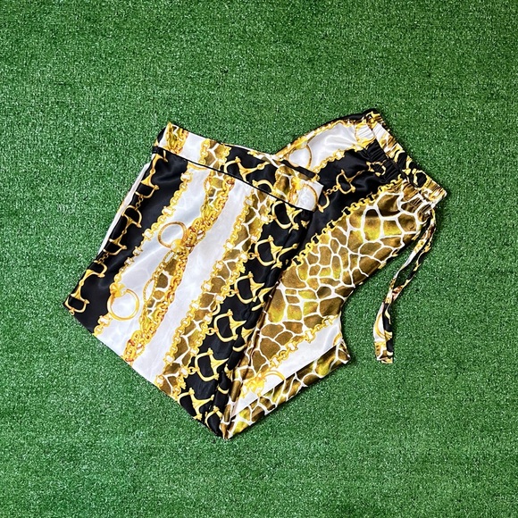 Victoria’s Secret Chain Link Satin Pj Set - Picture 10 of 16